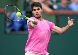 Miedwiediew zagra z Alcarazem w finale turnieju ATP w Indian Wells