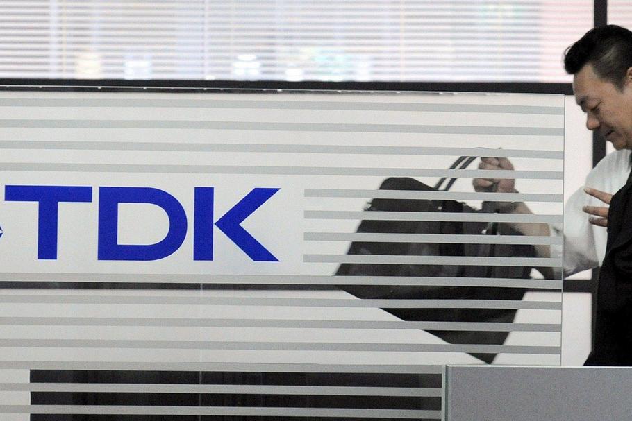 TDK to buy Germany's Epcos 