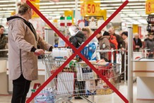 Kolejne restrykcje w grze. Tylko 4 niedziele handlowe w roku i poważne zmiany w soboty. Sejm rozpatrzy petycję o zaostrzeniu zakazu handlu