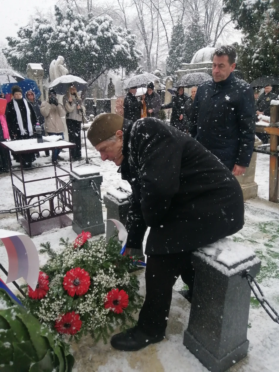 Grad Beograd odao počast srpskim vojskovođama na Novom groblju
