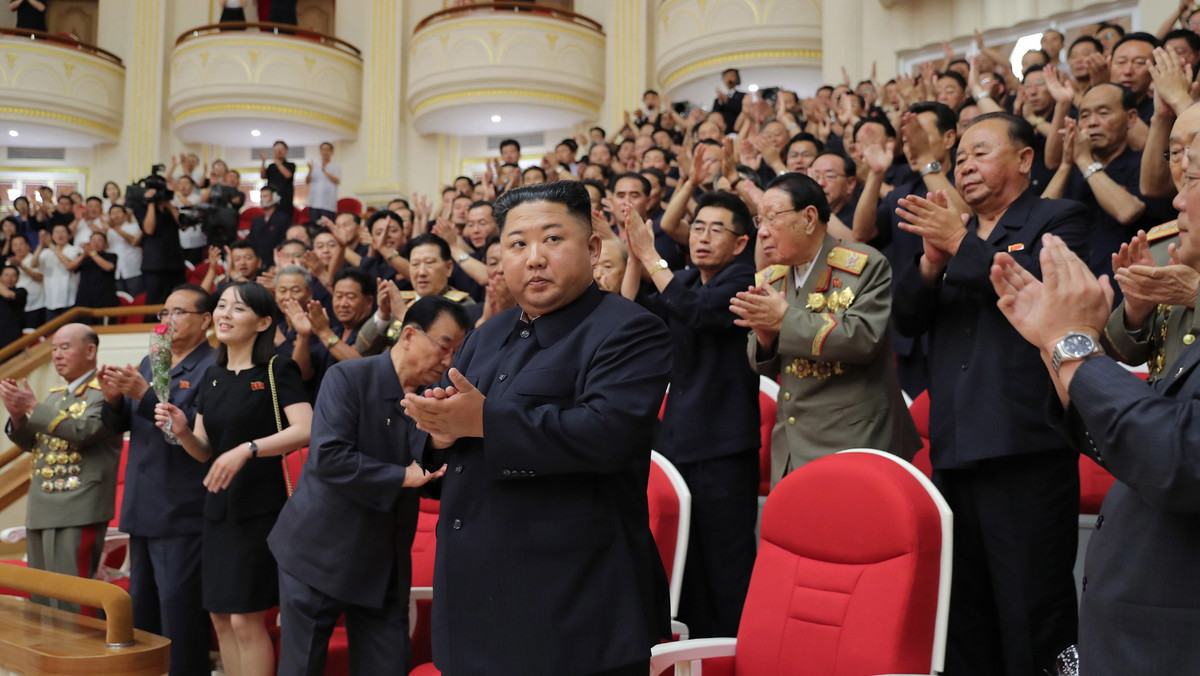 Korea Północna wystrzeliła dziś od kilku do kilkunastu rakiet krótkiego zasięgu - poinformowało Kolegium Połączonych Szefów Sztabów Korei Południowej w specjalnym komunikacie. Rakiety wystrzelono z poligonu zlokalizowanego na cyplu Hodo w prowincji Hamgyong Południowy.