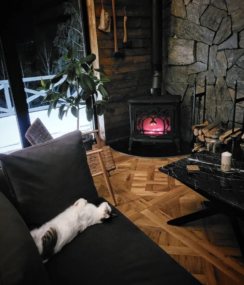 Mateja Kežman sa ženom napravio kuću na planini