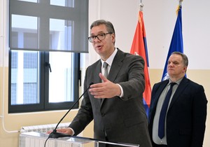 Aleksandar Vučić, Dejan Vuk Stanković
