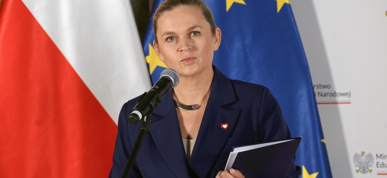 Zwrot w sprawie podwyżek dla nauczycieli. Minister Nowacka składa deklarację