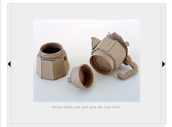 Oto kościół z pudełek po prezerwatywach