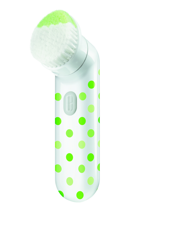 Clinique Sonic System
Purifying Cleansing Brush