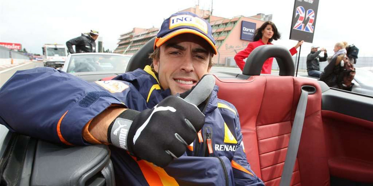 Alonso sprzedany do Ferrari