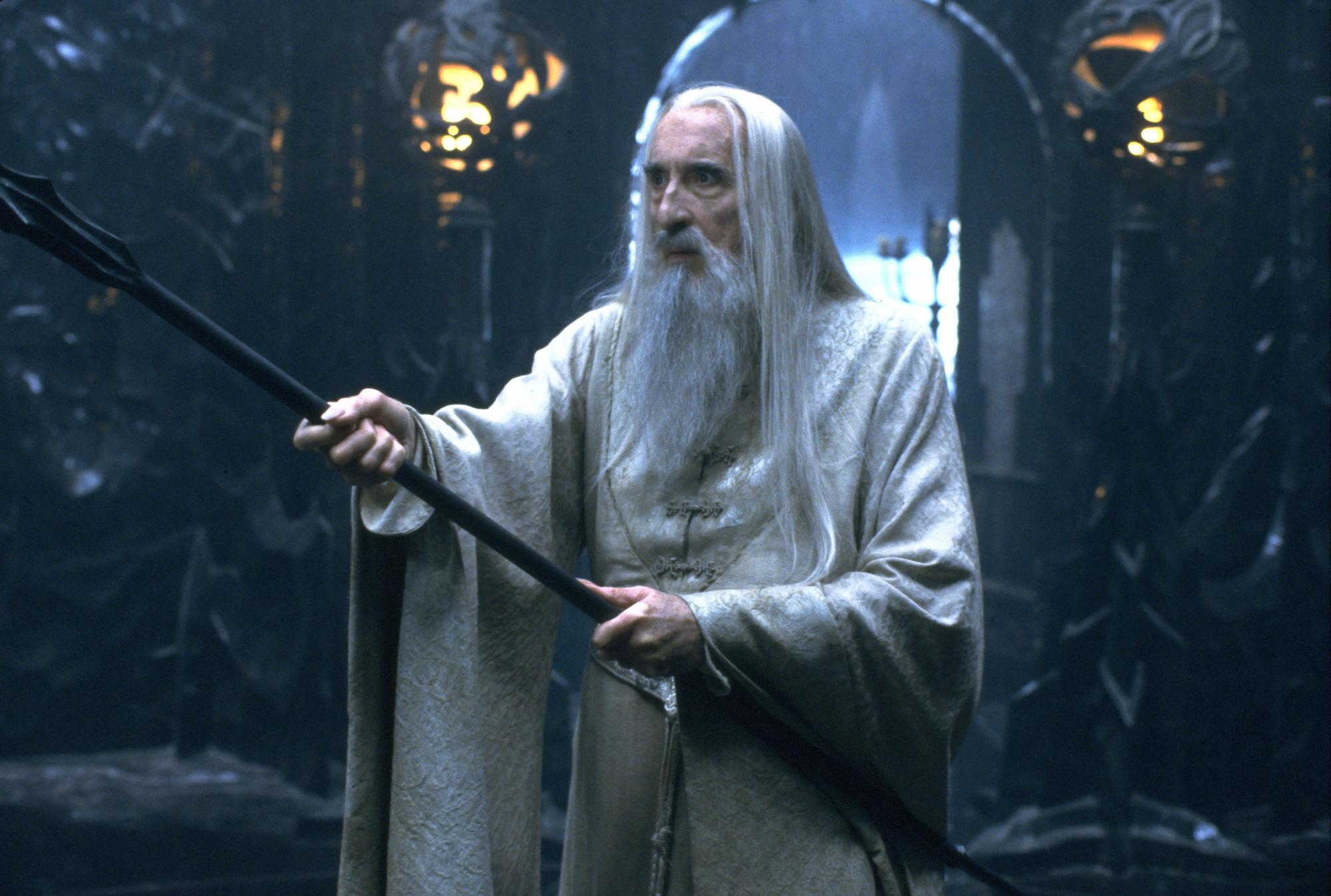 Christopher Lee ako Saruman