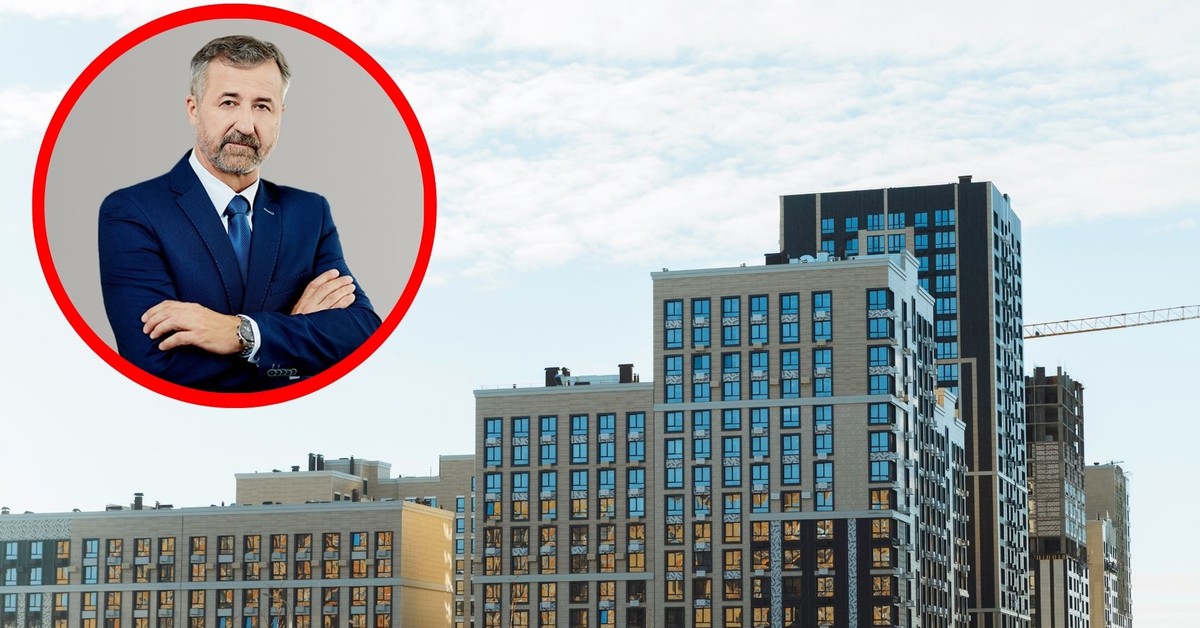 Sam wyręczył ministerstwo. Pokazał prawdziwe ceny mieszkań. Izdebski: „Mamy niekompetentnych urzędników” [WYWIAD]