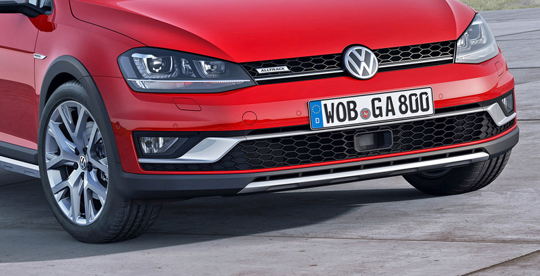 Volkswagen Golf Alltrack na cztery łapy