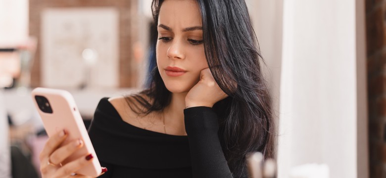 Dzwoni obcy numer i pada takie pytanie? Eksperci radzą od razu się rozłączyć