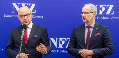 Kolejki do lekarzy specjalistów, tłumy na SOR-ach. A w NFZ nagrody. Wielkie kwoty dla szefostwa