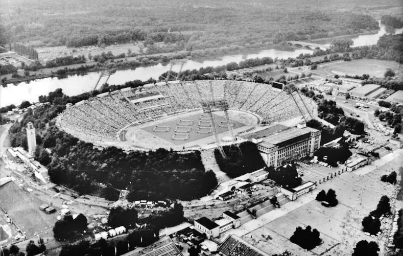 Stary stadion w Lipsku