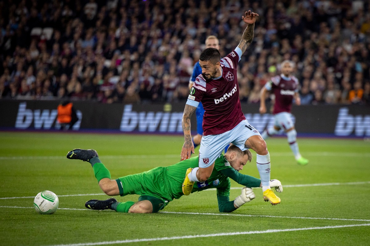 Nicolai Larsen i Manuel Lanzini