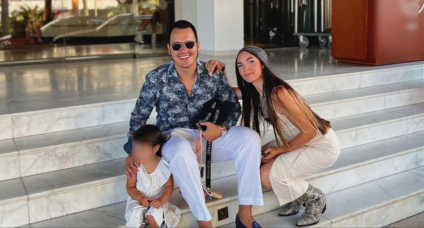 Aleksa Balašević sa suprugom i ćerkom