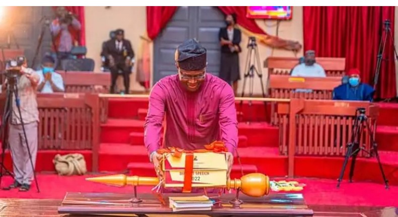 Seyi Makinde presents budget