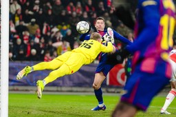 lewandowski tłumaczy się z samobója. oto, co powiedział napastnik barcelony