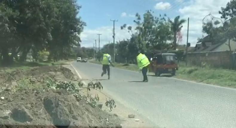 Tuk Tuk driver explains beating police officers in viral video