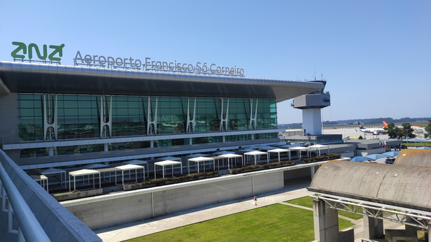 Strajk urzędników kontroli granic. Chaos na portugalskich lotniskach