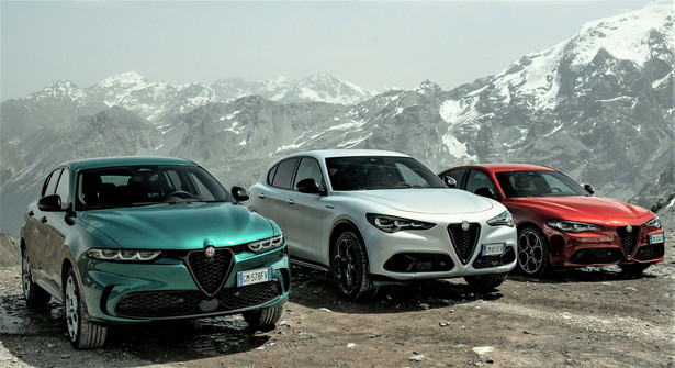 Alfa Romeo zamyka pierwsze sześć miesięcy 2023 roku ze świetnymi wynikami sprzedaży