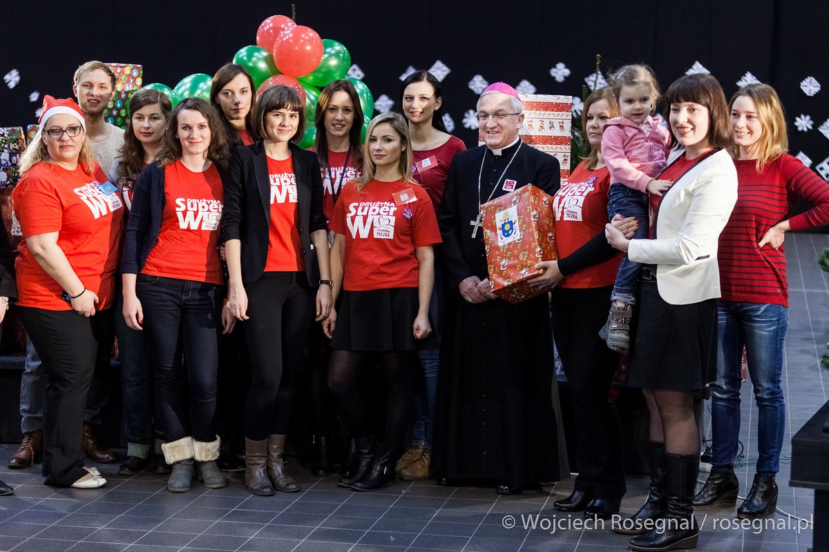 Celestino Migliore z ekipą Szlachetnej Paczki