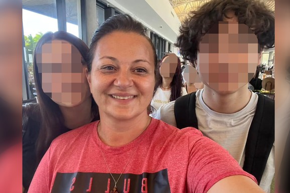 NAŠA PEVAČICA USPELA DA SKINE VIŠE OD 50 KG Dugo se borila sa viškom, a onda se OVAKO prepolovila: "Zbog stresa oko sina sam se gojila"