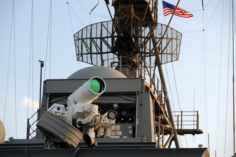 Laser na pokładzie USS Ponce