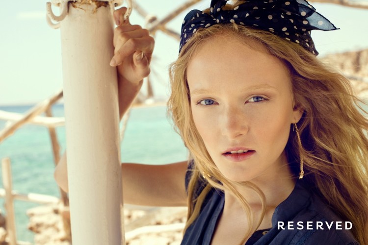 Wielki błękit zawładnął latem - kolor blue w jeansowej kolekcji Reserved lato 2011