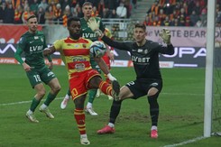 Śląsk na deskach już po pierwszej połowie. Jagiellonia zabrała mu fotel lidera [WIDEO]