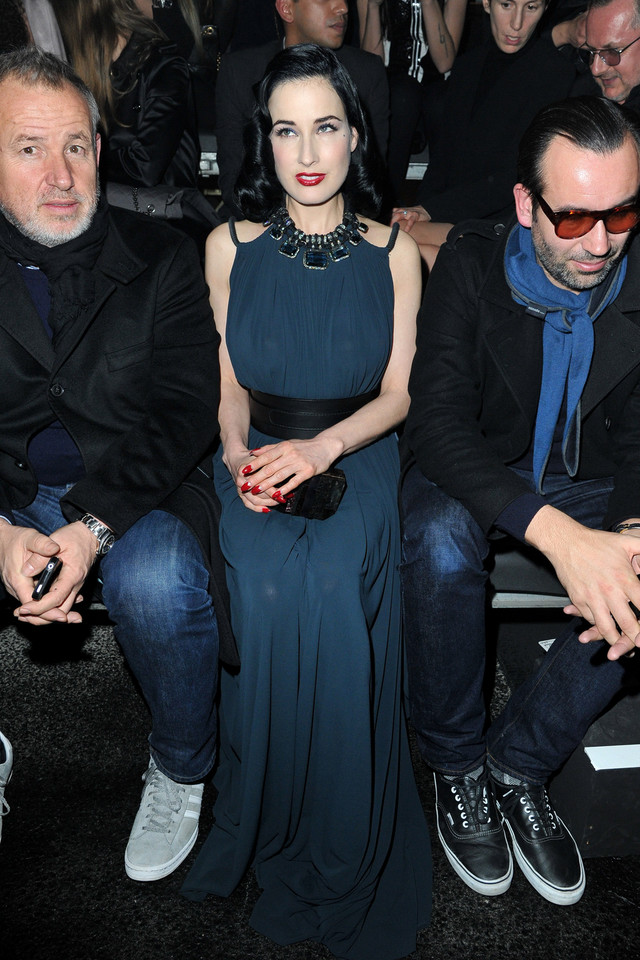 Dita von Teese na pokazie kolekcji Lanvin