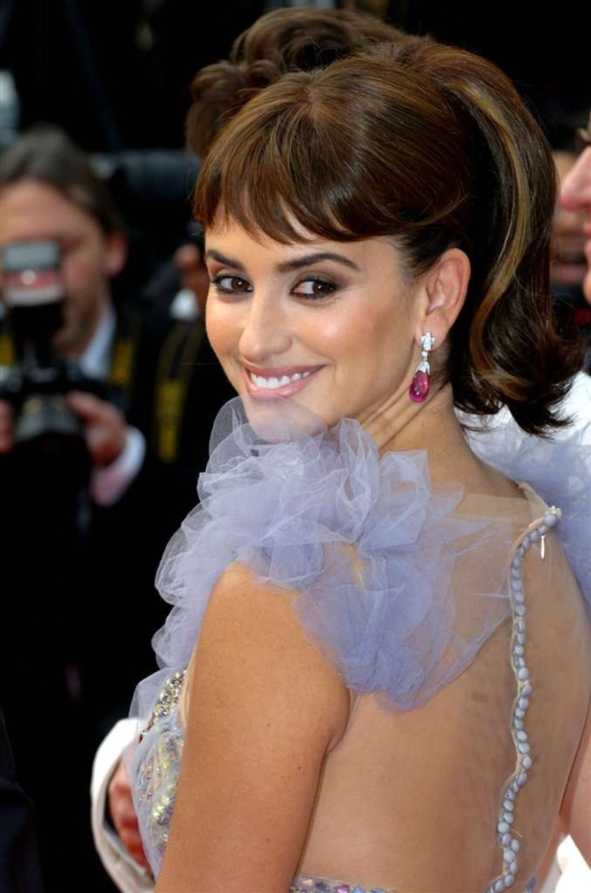 Penelope Cruz dopieszcza synka