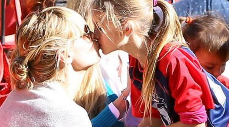 Tündéri fotó Heidi Klumról és lányáról