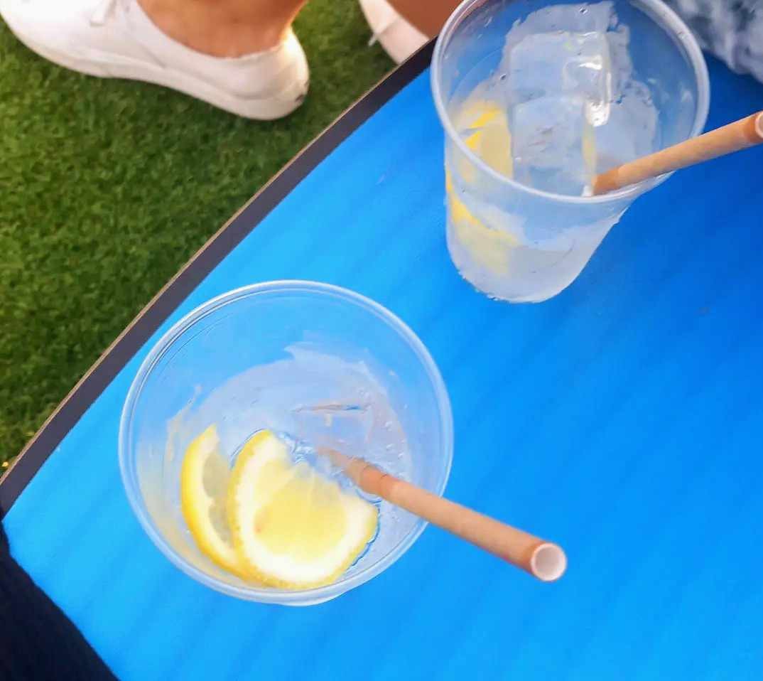 Peťa poslala ukážku cien na festivale.