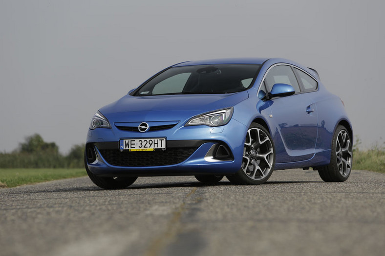 Opel Astra OPC