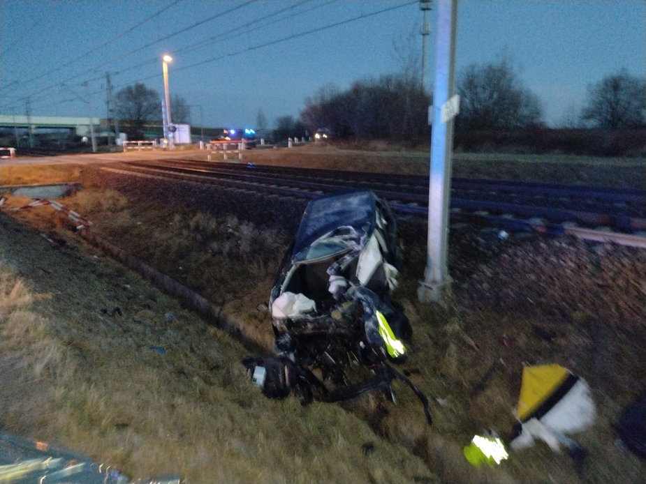 Śmiertelny wypadek na przejeździe w Legnicy
