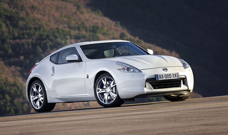 Zobacz jak się zmienił Nissan 370Z