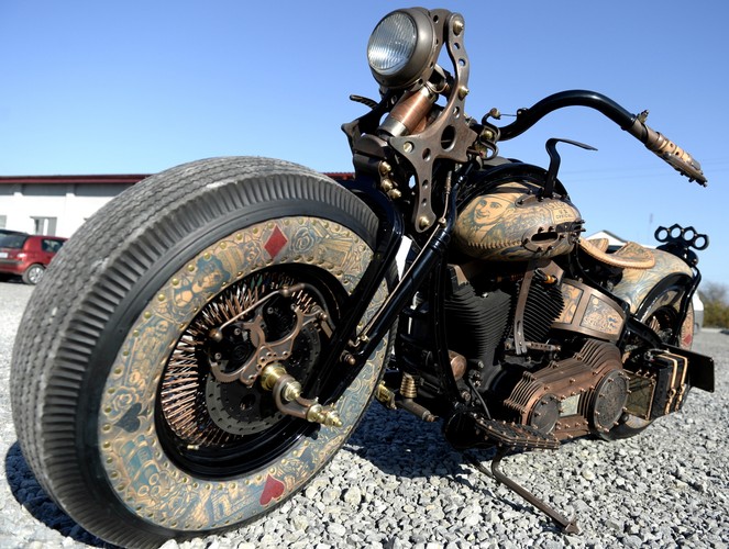 Wytatuowany 'Recydywista'