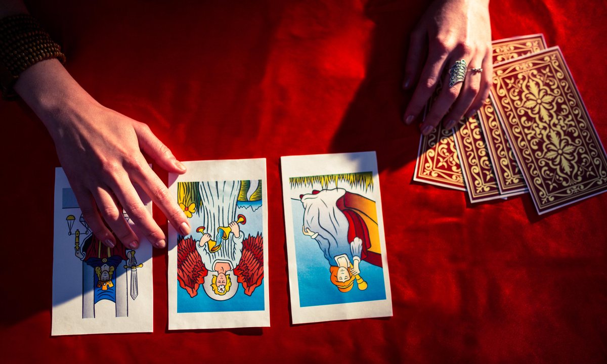 Czy karty tarota to grzech? Stanowisko Kościoła w tej sprawie jest jasne