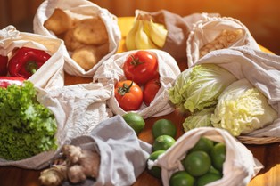 Gdzie można zrobić zakupy w niedzielę? Jakich miejsc nie dotyczy zakaz handlu?