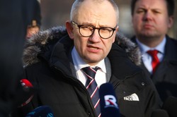 PiS nie obsadzi mandatów po Wąsiku i Kamińskim? Doradca prezydenta: To kwestia honoru politycznego