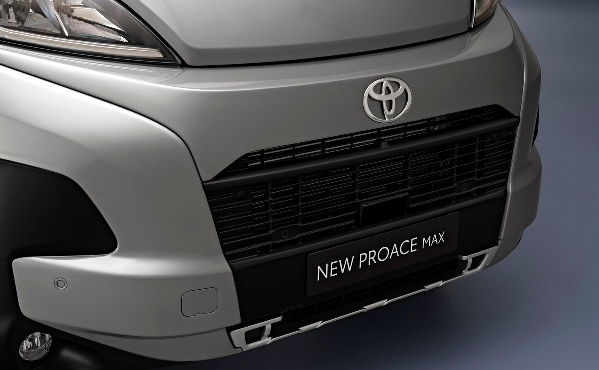 Nowa Toyota Proace Max z fabryki Gliwicach wjeżdża na rynek