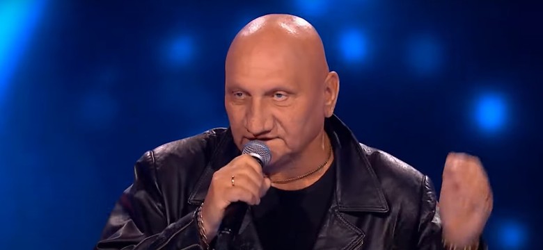 "The Voice Senior". Kiedyś przeżył wielką traumę, teraz podbił serca widzów. Kim jest Piotr ze Śląska? [WIDEO]