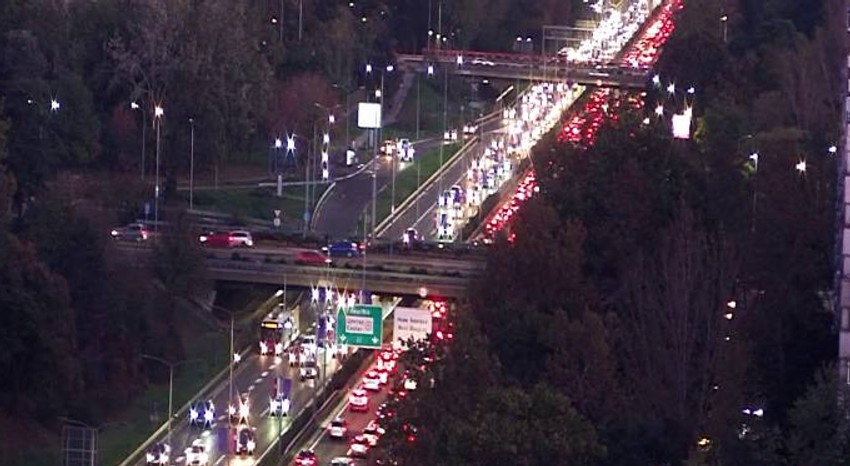 Gužva na auto-putu na Novom Beogradu