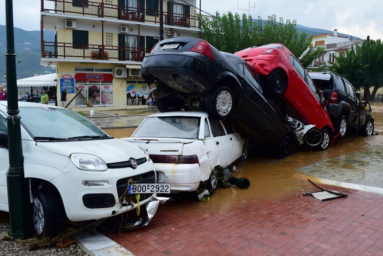 Zniszczenia na greckiej wyspie Skopelos