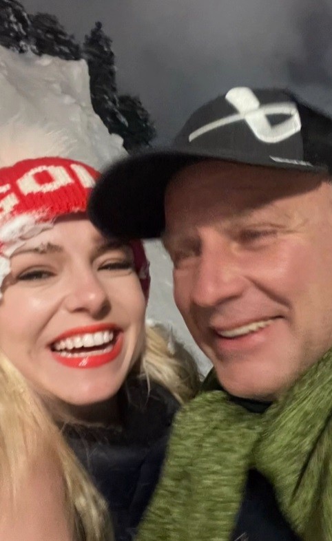 Zlatica Puškárová s manželom Patrikom Švajdom. 