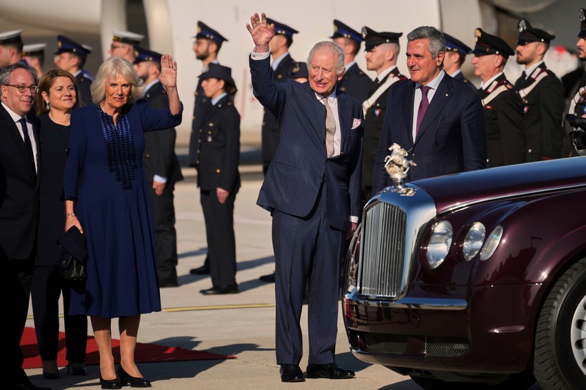 Britanski kralj Čarls i  kraljica Kamila