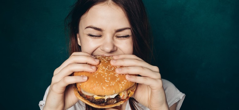 Ta dieta wywołuje depresję u nastolatków