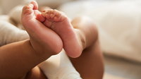 Egy kisbaba 32 napig volt kómában, de túlélte a koronavírust