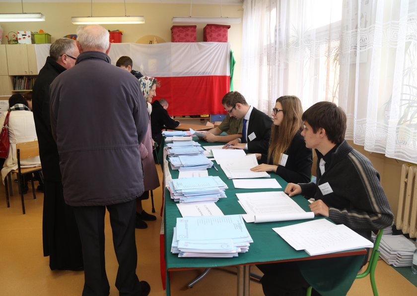 Możesz dorobić na wyborach. Trwa nabór na członków komisji wyborczych