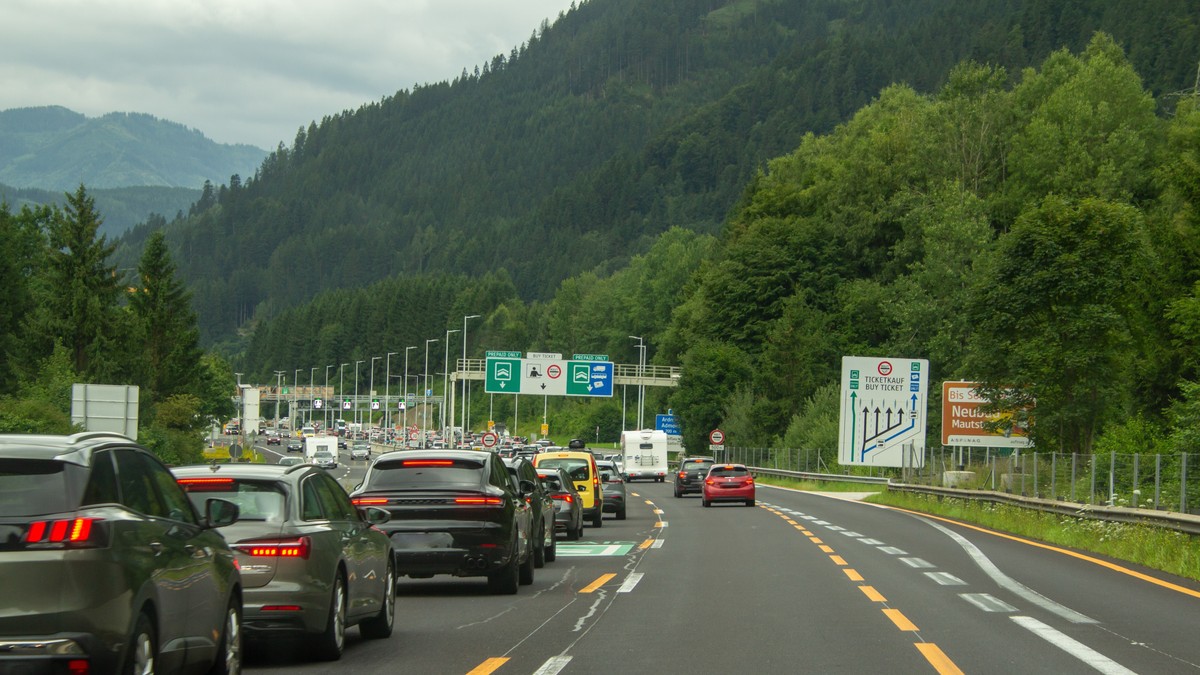 Autoput - ilustracija